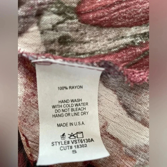 Vintage Havana Carousel’s‎ Favorite Floral Top Small - Picture 4 of 4